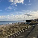 Kajuete 15 - In Ostsee - Vordere Strandlage *
